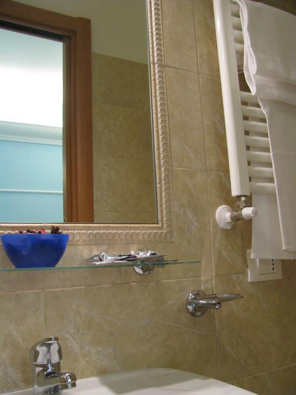 Tiffany Roma Suite Rom bilde